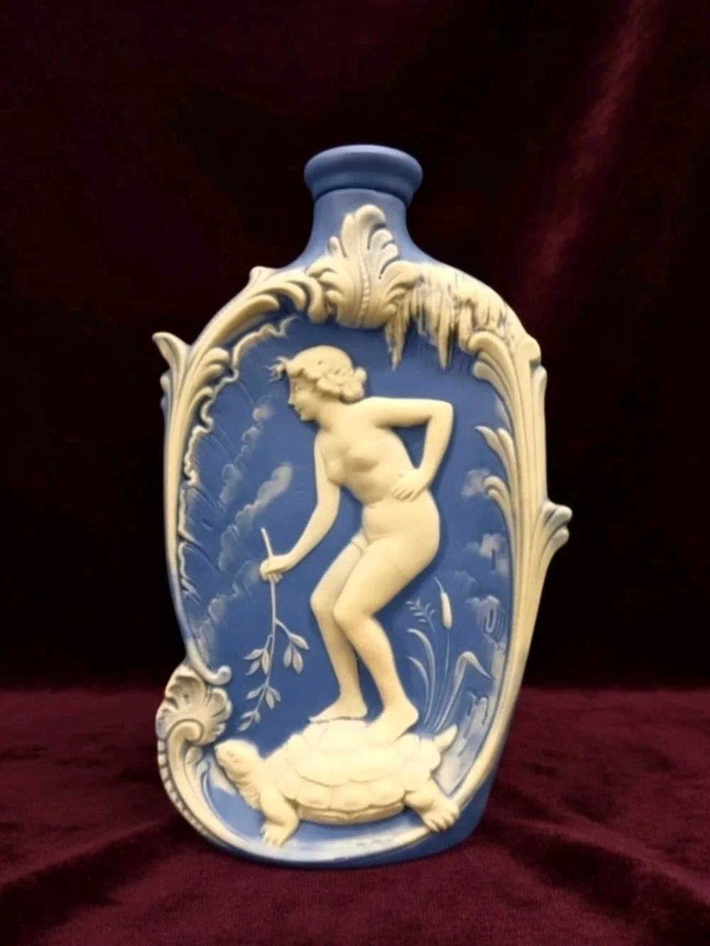 Rare antique German porcelain figural flask manufactured by Schafer & Vater 5.5